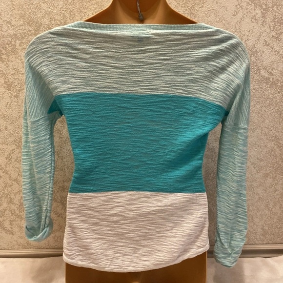 Express Mint Green, Seafoam and White Colorblock Long Sleeve Sweater - Picture 10 of 15